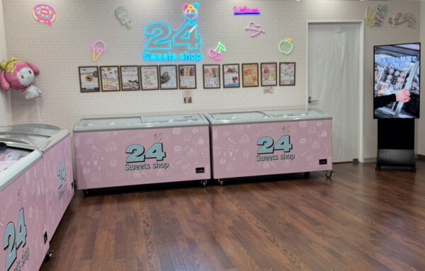 24スイーツショップ名古屋港店